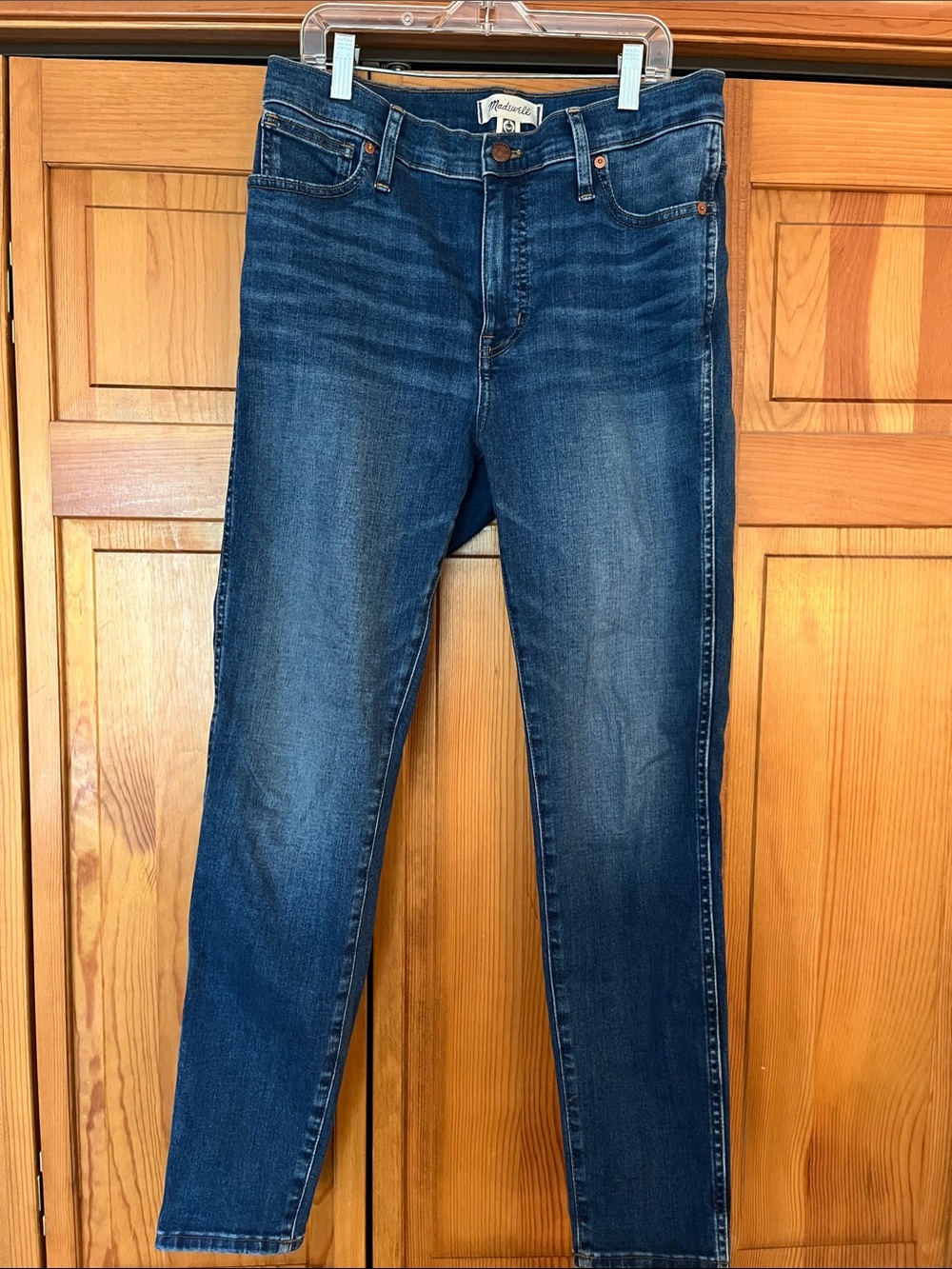 Madewell Women’s Skinny Jeans in Dark Blue Wash